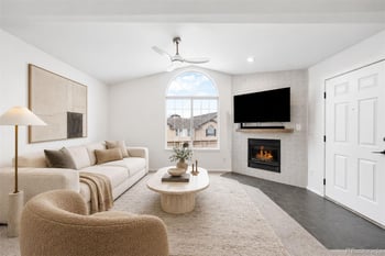 8747 E Dry Creek Rd #1624, Englewood, CO 80112
