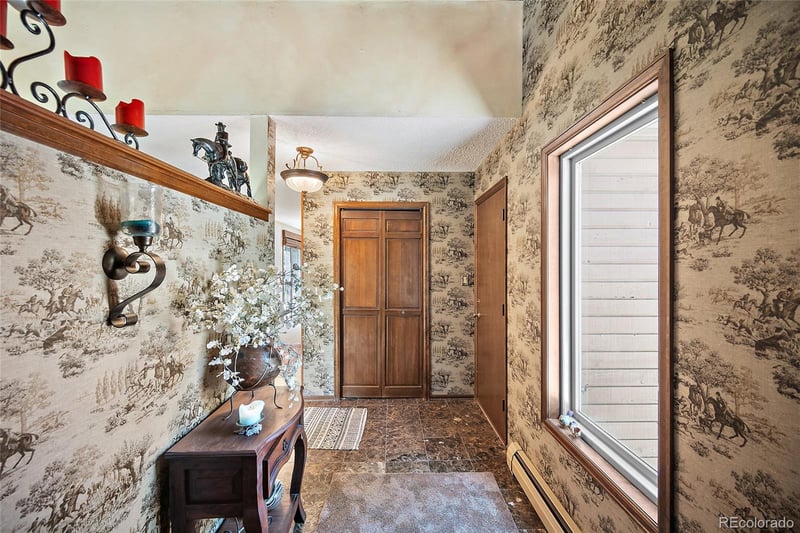 6030 Castlewood Ln, Colorado Springs, CO 80918