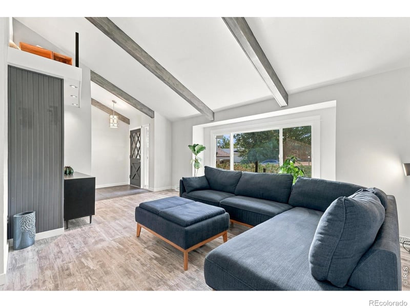 673 Crawford Cir, Longmont, CO 80504