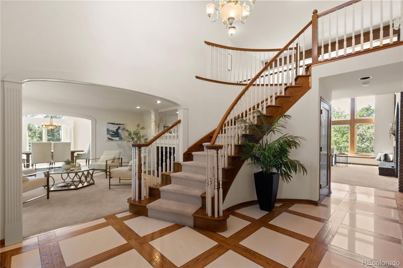 7915 Yorkshire Dr, Castle Pines, CO 80108