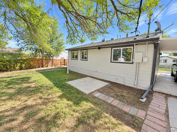4055 S Hazel Ct, Englewood, CO 80110
