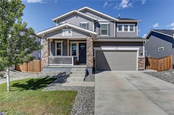 27531 E 7th Dr, Aurora, CO 80018