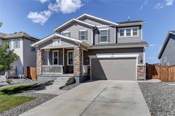 27531 E 7th Dr, Aurora, CO 80018