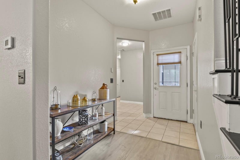 8327 S Garland Cir, Littleton, CO 80128