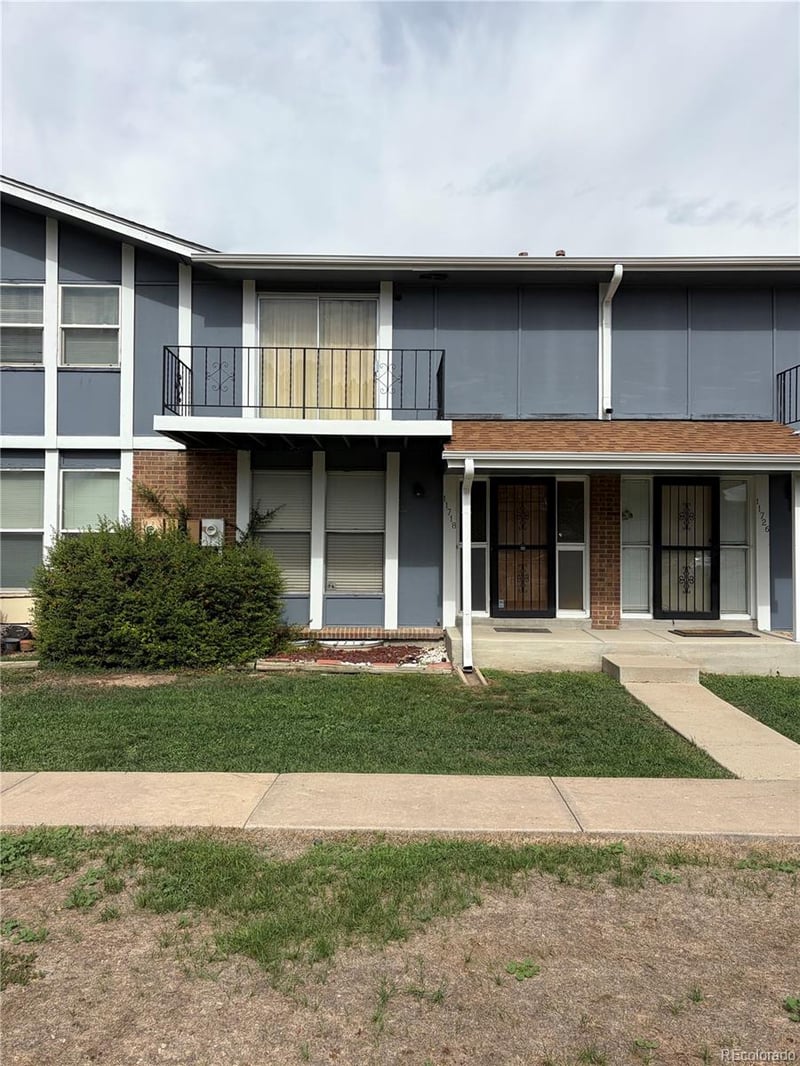11718 E Canal Dr, Aurora, CO 80011