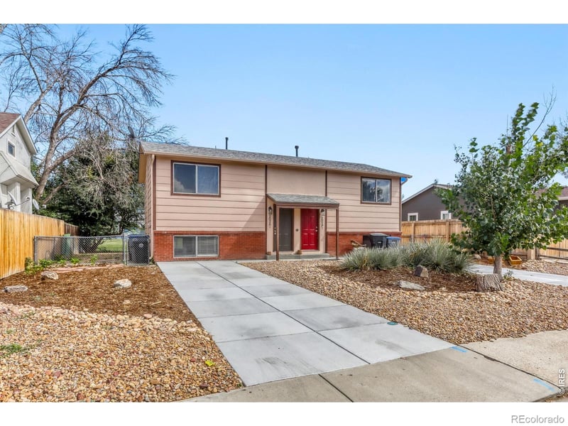 2026 Lincoln St, Longmont, CO 80501