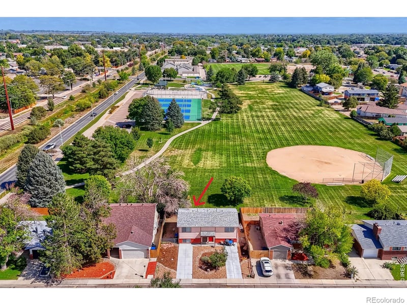 2026 Lincoln St, Longmont, CO 80501