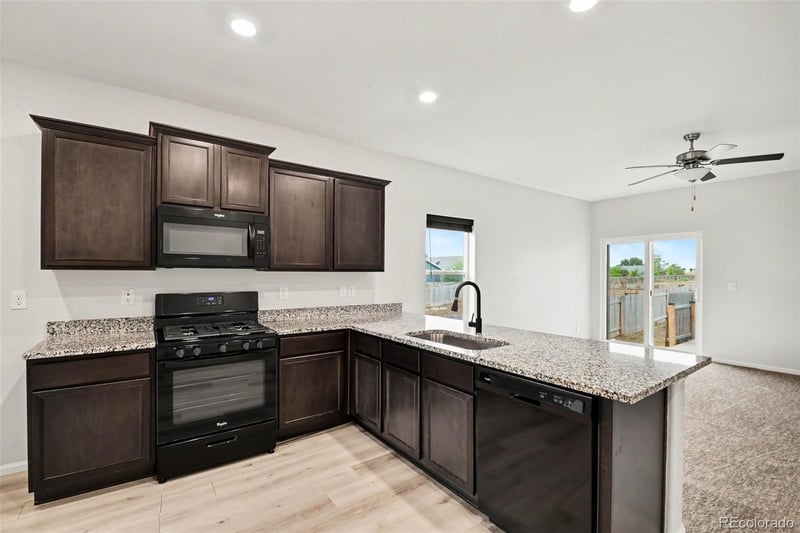 220 N Stewart St, Keenesburg, CO 80643