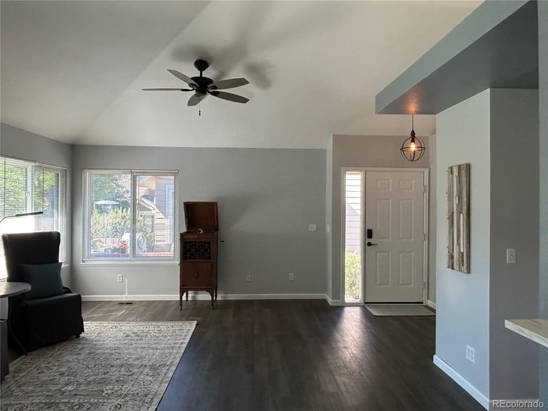 2125 S Troy Way, Aurora, CO 80014