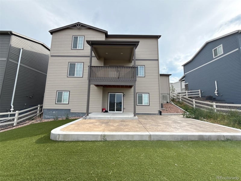 2243 Villageview Ln, Castle Rock, CO 80104
