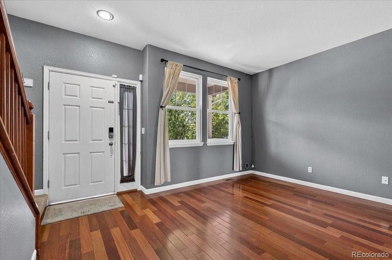 23661 E Alabama Dr, Aurora, CO 80018