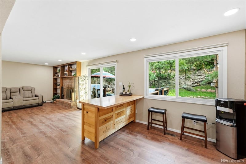 1145 Garlock Ln, Colorado Springs, CO 80918