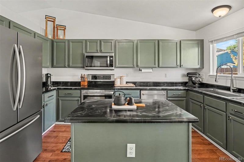9699 Autumnwood Pl, Highlands Ranch, CO 80129