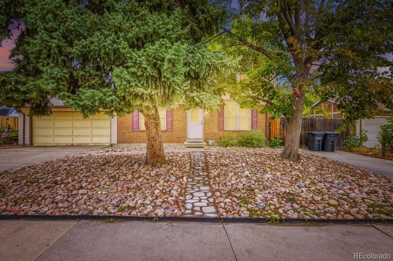 8438 Fenton St, Arvada, CO 80003