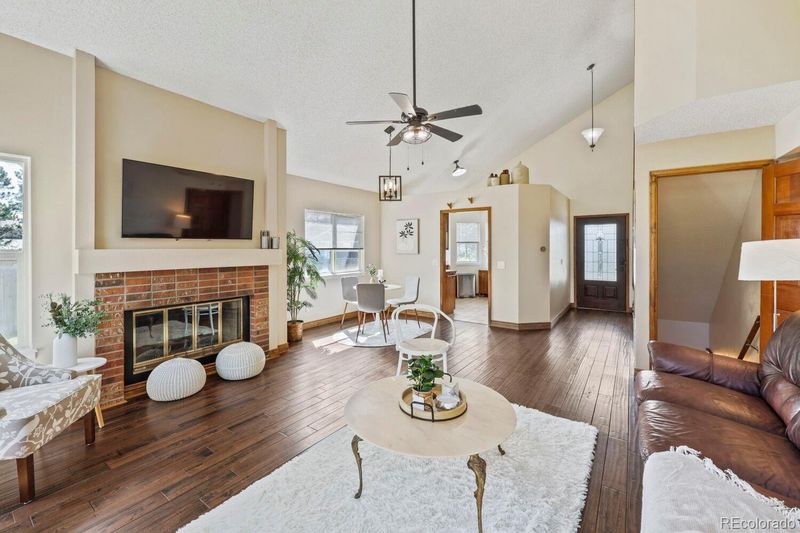 2324 Meadows Ln, Castle Rock, CO 80104