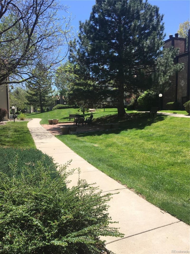 7760 W 87th Dr #M, Arvada, CO 80005