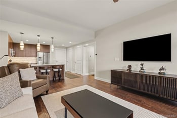 7220 W Bonfils Ln #206, Lakewood, CO 80226