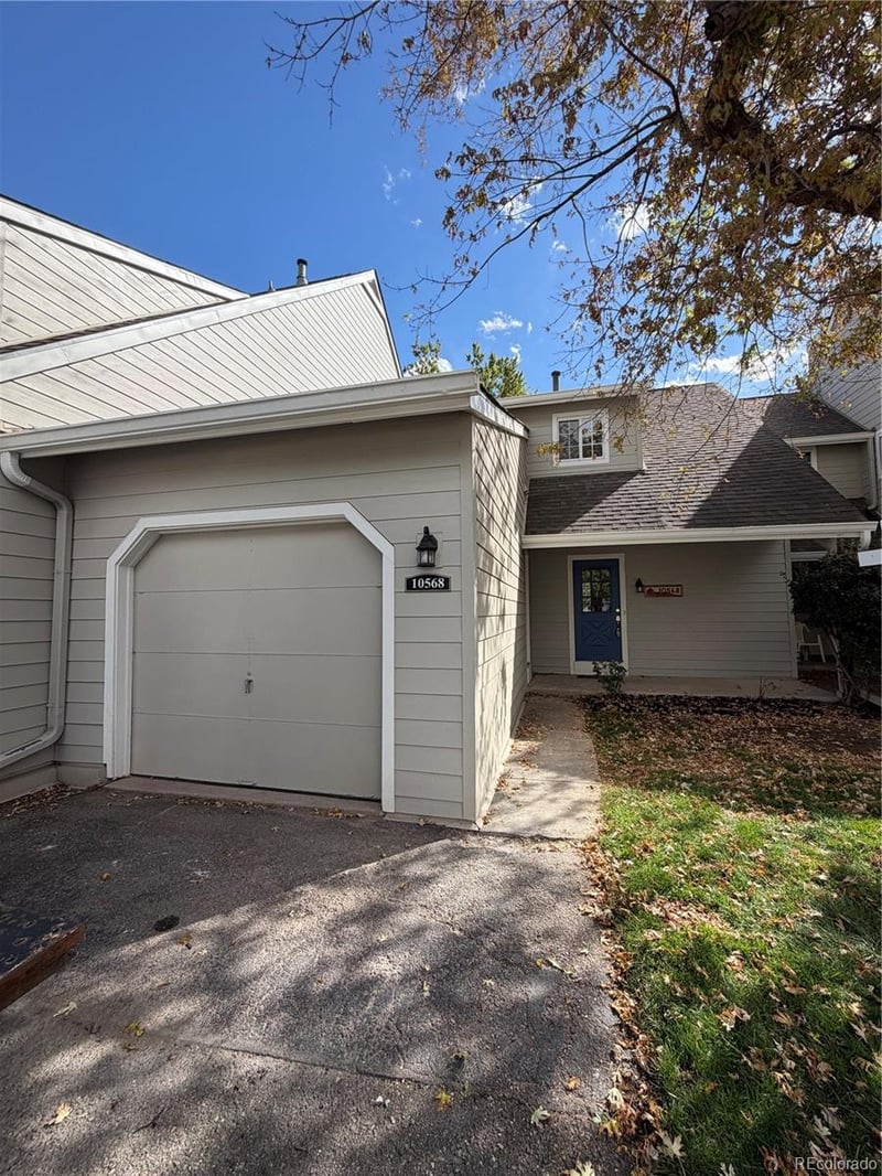 10568 E Park Mountain, Littleton, CO 80127