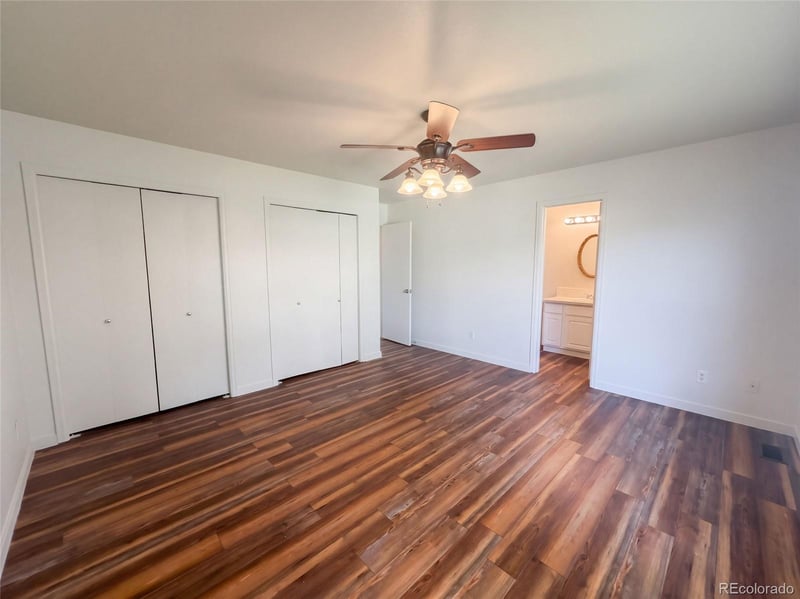 3820 Dove Ln, Evans, CO 80620