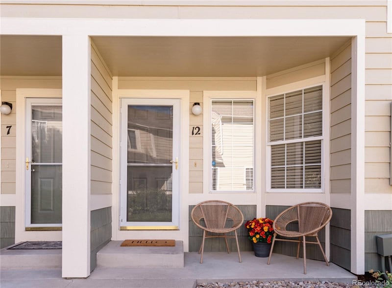 930 Button Rock Dr #B12, Longmont, CO 80504