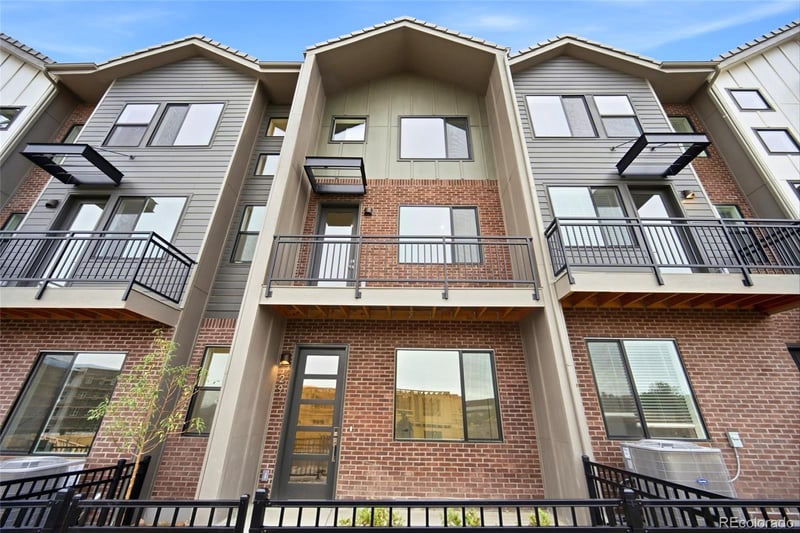 29 Ascent Trl, Englewood, CO 80112