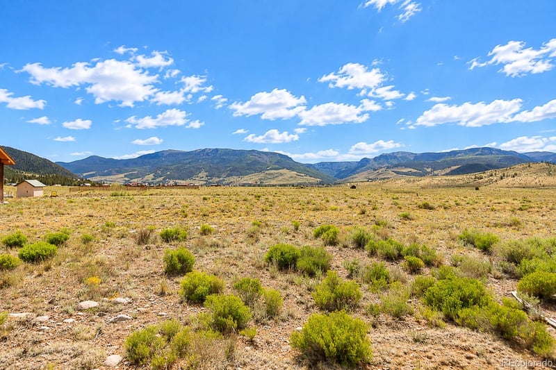 478 Homestake Dr, Creede, CO 81130