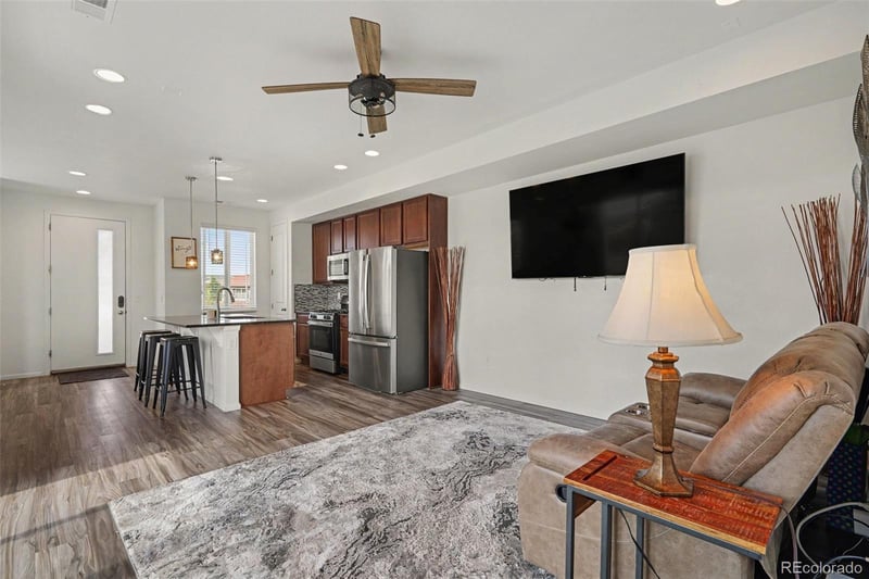 10 N Trussville St, Aurora, CO 80018