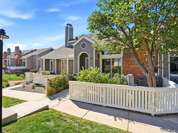 9023 Bear Mountain Dr, Highlands Ranch, CO 80126