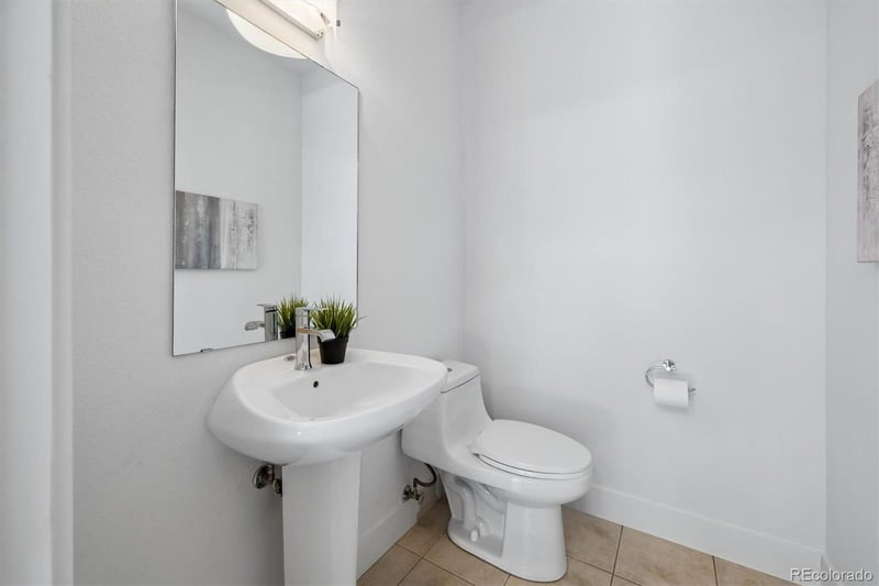 1616 N Gilpin St, Denver, CO 80218
