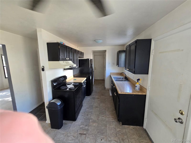 4905 S Quintero Cir, Aurora, CO 80015