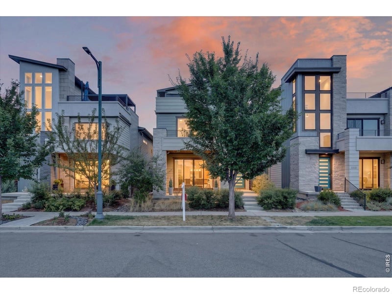 6048 N Beeler Ct, Denver, CO 80238