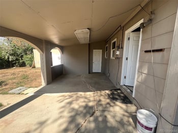 945 Lima St, Aurora, CO 80010