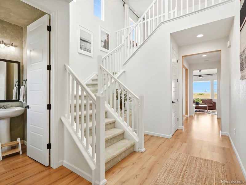 192 N Patsburg St, Aurora, CO 80018