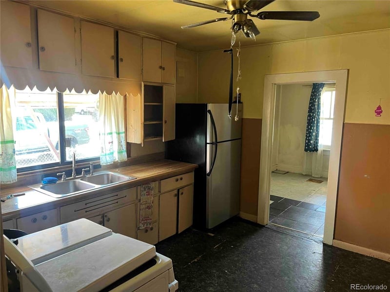 6940 Mariposa St, Denver, CO 80221
