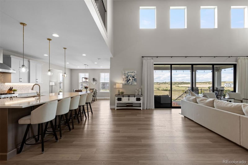 6817 Crossbridge Cir, Castle Pines, CO 80108