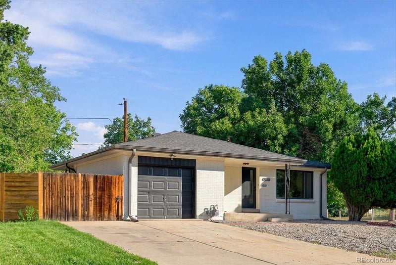 13899 E 25th Ave, Aurora, CO 80011
