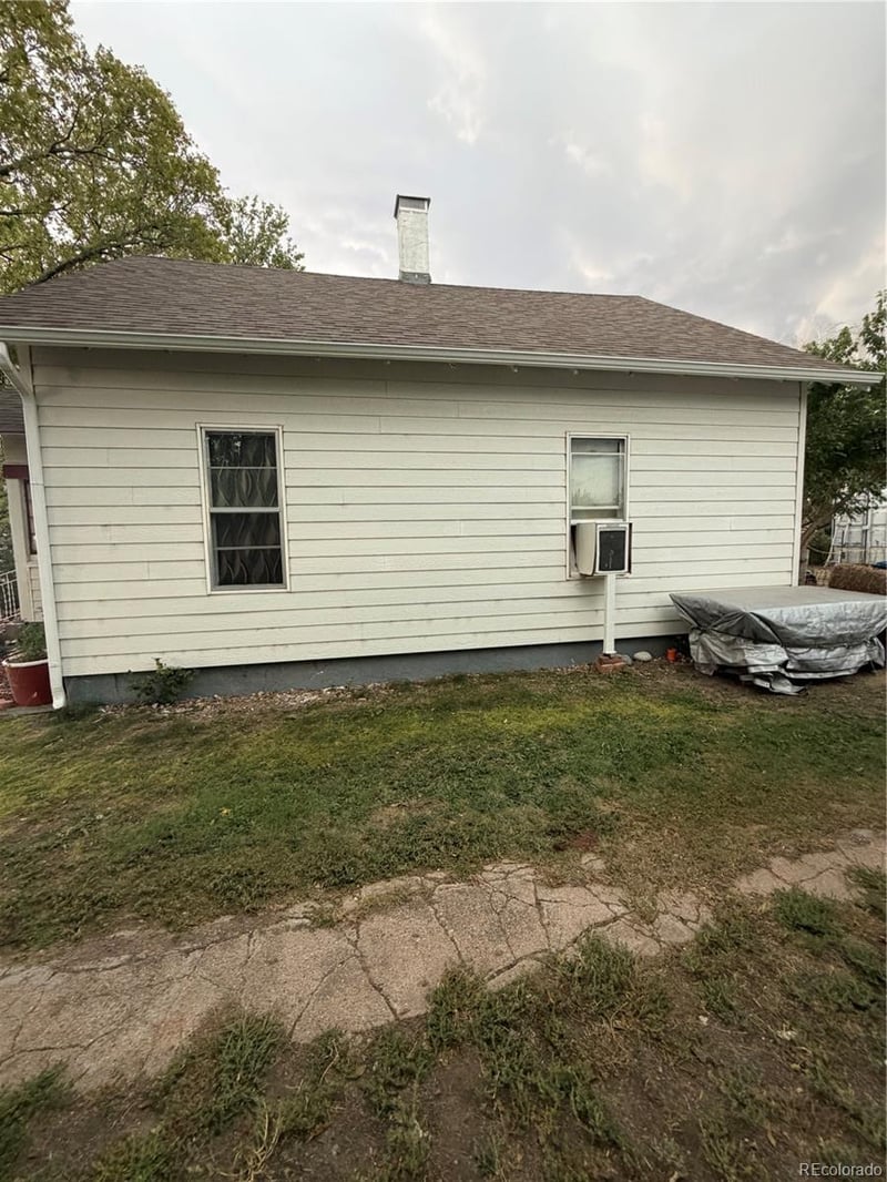 307 Elm St, Arriba, CO 80804