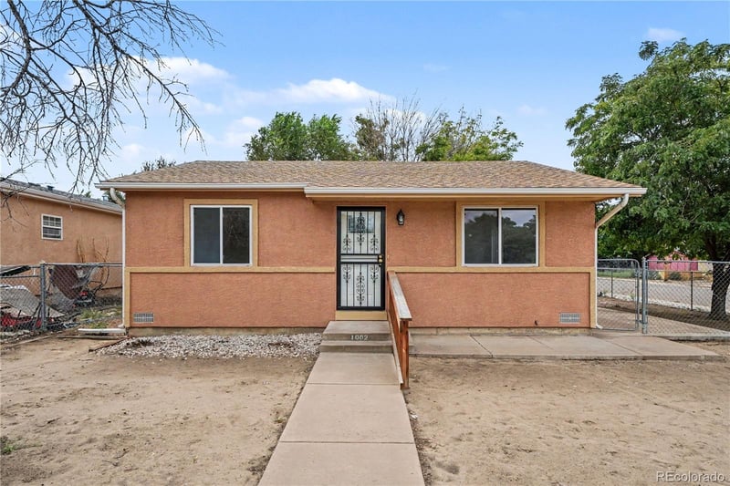 1002 Catalpa St, Pueblo, CO 81001