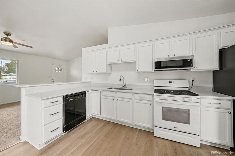 1002 Catalpa St, Pueblo, CO 81001