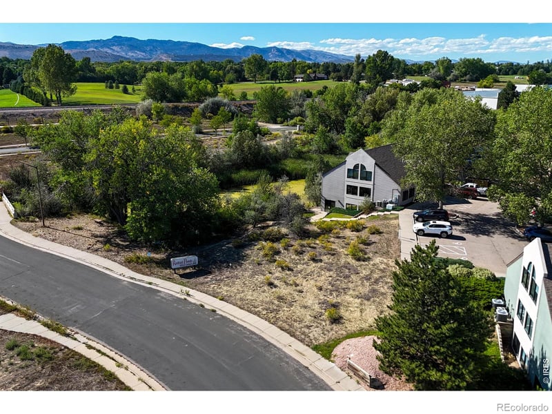 111 Coronado Ct, Fort Collins, CO 80525