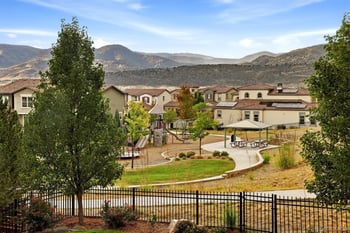2553 S Kendrick Ct, Lakewood, CO 80228