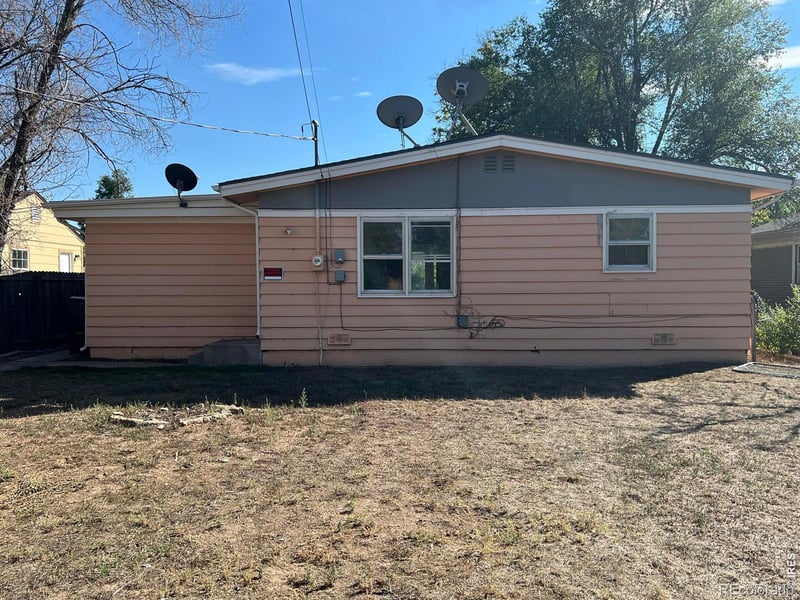 1711 7th St, Greeley, CO 80631