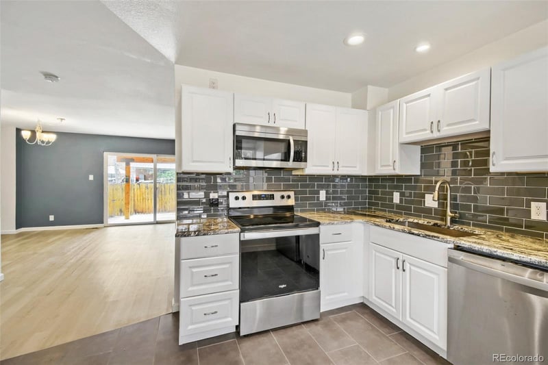 11669 Pearl St, Northglenn, CO 80233