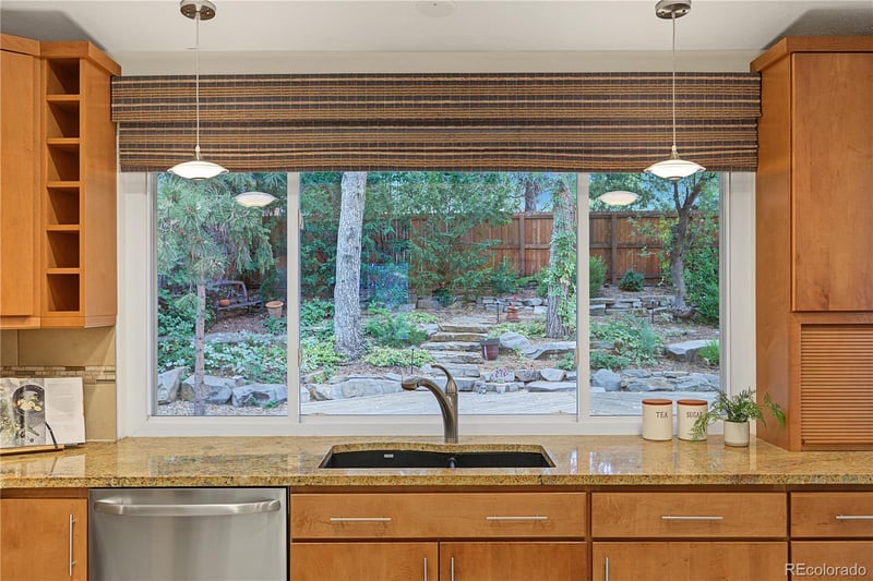 2532 S Yarrow St, Lakewood, CO 80227