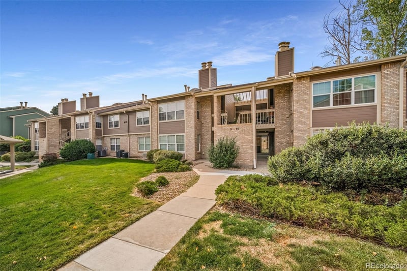 2670 E Otero Pl #12, Centennial, CO 80122