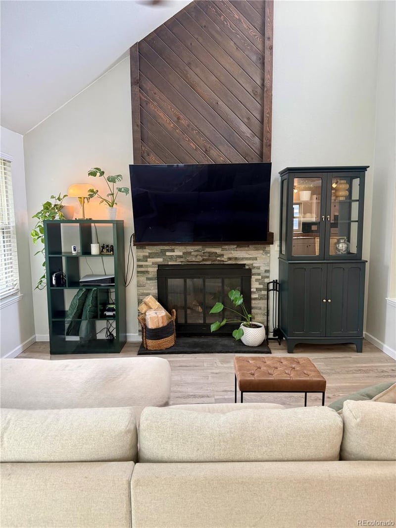 8025 S Johnson Ct, Littleton, CO 80128