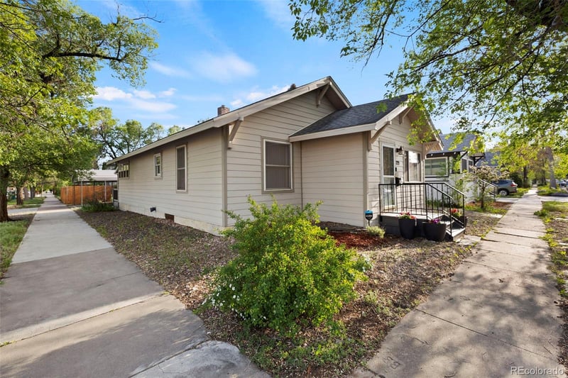 229 E Washington St, Colorado Springs, CO 80907