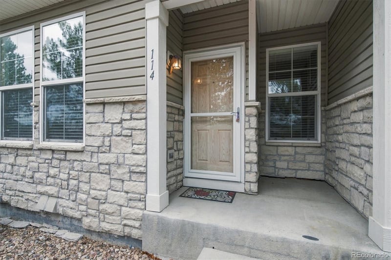 114 Foxglove Dr, Brighton, CO 80601
