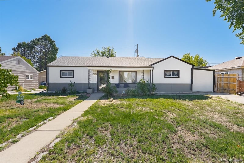 708 Zion St, Aurora, CO 80011