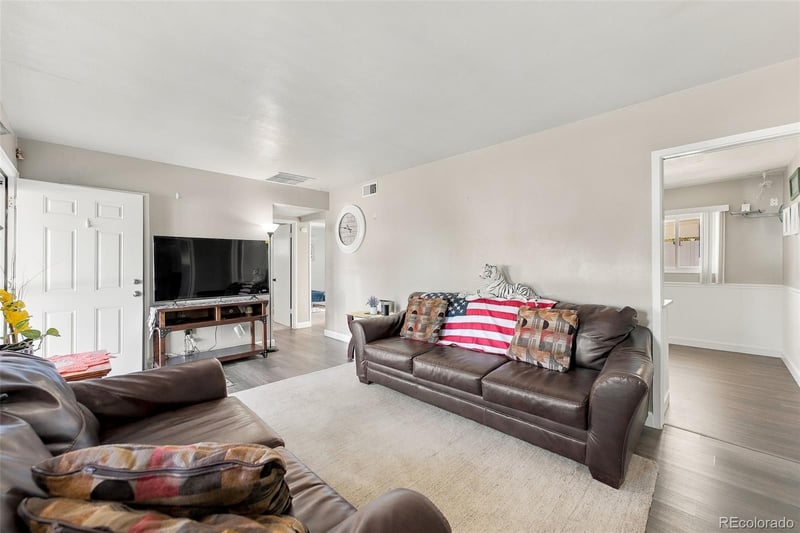 708 Zion St, Aurora, CO 80011
